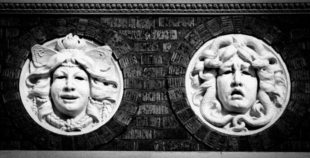 medusa-bw